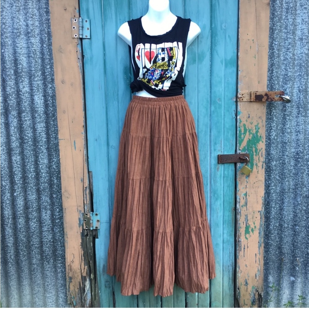 VINTAGE 90s does the 70s Prairie Skirt